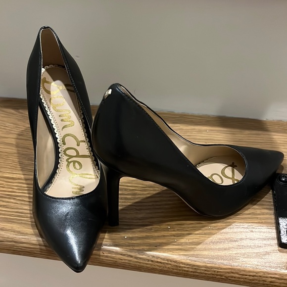 Sam Edelman Shoes - Brand New Sam Edelman Black Pointed Toe Pumps
